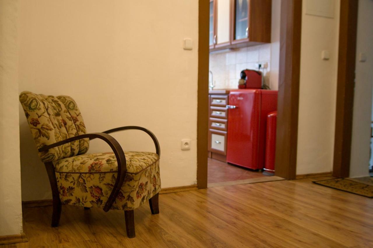 Luxusni Apartman Nmnm Family نوفي ميستو نا مورافي المظهر الخارجي الصورة