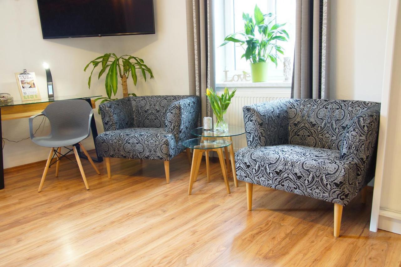 Luxusni Apartman Nmnm Family نوفي ميستو نا مورافي المظهر الخارجي الصورة